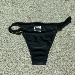 Miroa Black Buckle Bikini